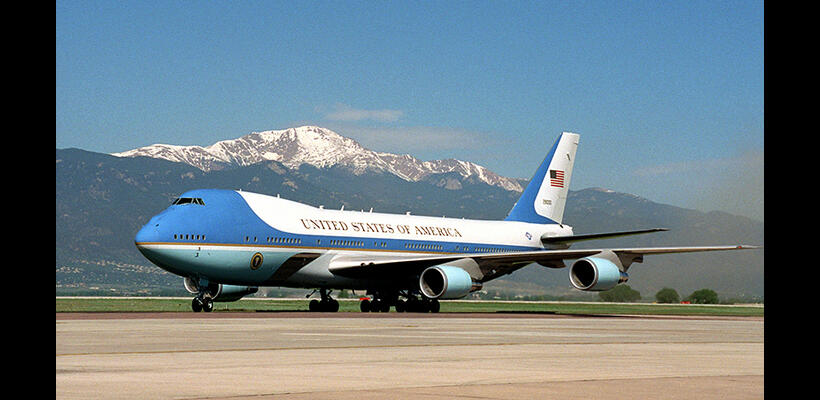 Δυσαρεστημένος από τη Boeing ο Τραμπ – Πού στρέφεται για αγορά Air Force One