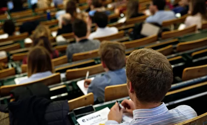 Παράταση στις αιτήσεις για φοιτητική μέριμνα