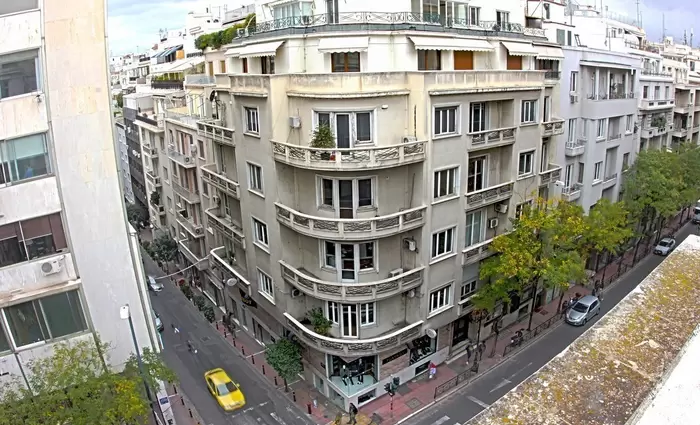 Ζητούνται επενδυτές για δύο διατηρητέα στο κέντρο της Αθήνας (pics)