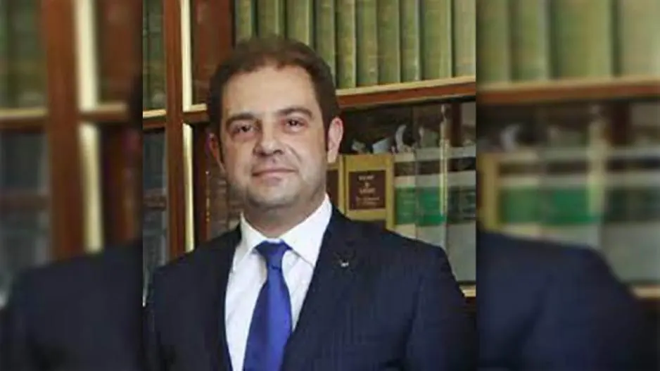 Στην Κύπρο μεταφέρεται σήμερα ο Τ/κ δικηγόρος Ακάν Κιουρσάτ