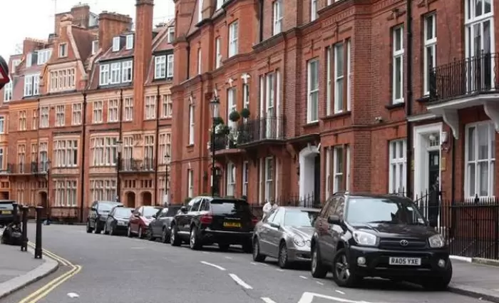 ΔΝΤ: Ποιες χώρες κινδυνεύουν με κατάρρευση της αγοράς ακινήτων (πίνακας)