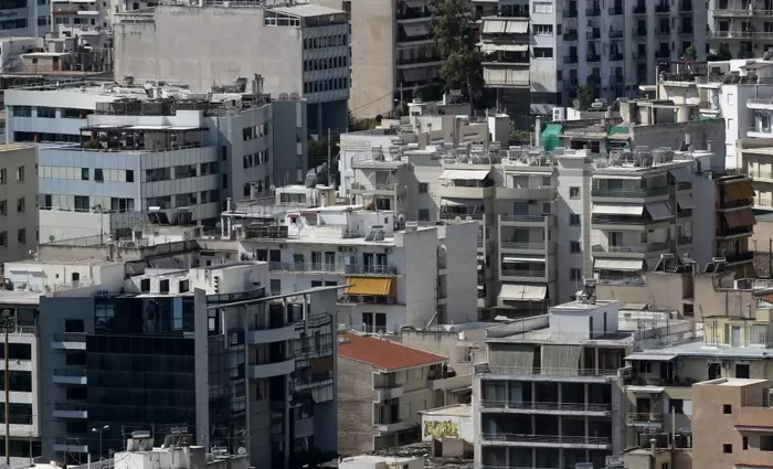 Ανακάμπτει η αγορά ακινήτων στην Ελλάδα