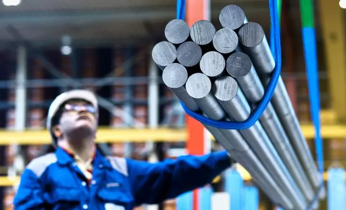 Ξεφεύγει η τιμή του Αλουμινίου - Πάει για ρεκόρ 10ετίας