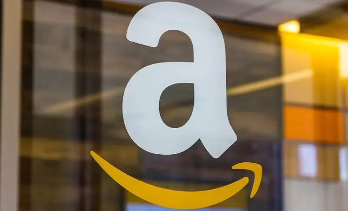 Amazon: Πόσα χρήματα ζητούν με τη μαζική αγωγή τους Βρετανοί λιανοπωλητές