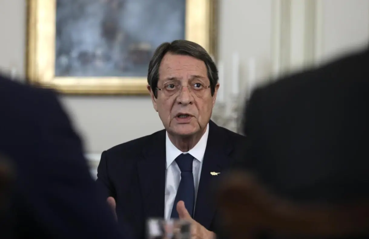 Ύστατη προσπάθεια να γεφυρωθούν οι διαφορές για τις εγγυήσεις