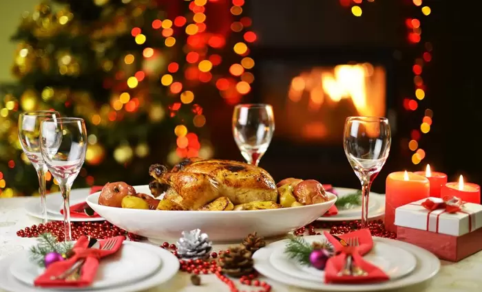 Χριστούγεννα: Οι τιμές σε κρέατα, λαχανικά και εδέσματα - Η σύγκριση με πέρσι