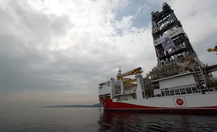 Επαναρχίζουν οι τουρκικές γεωτρήσεις στη Μεσόγειο