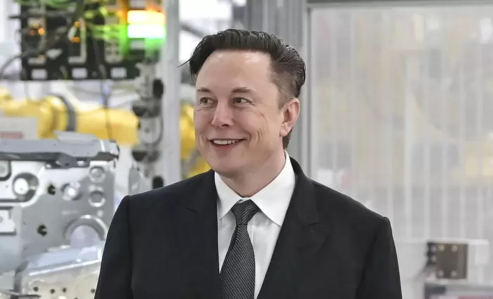 Ο Ίλον Μασκ χρηματοδοτεί την Ουκρανία παρότι το Starlink χάνει χρήματα