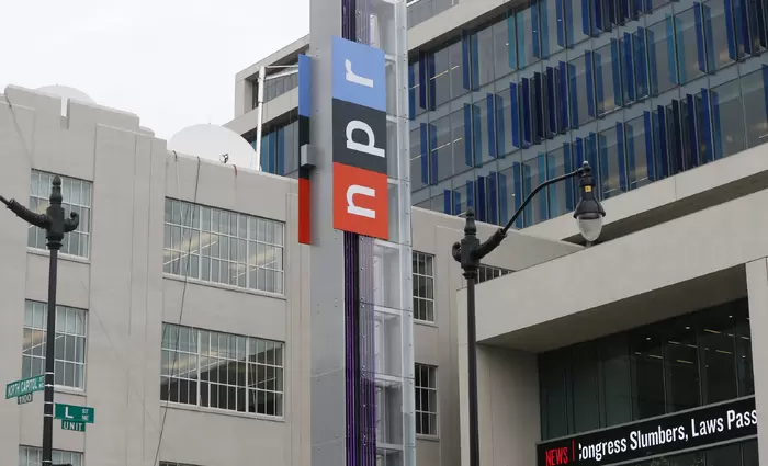 ΗΠΑ: Το δημόσιο ραδιόφωνο NPR αποχωρεί από το Twitter