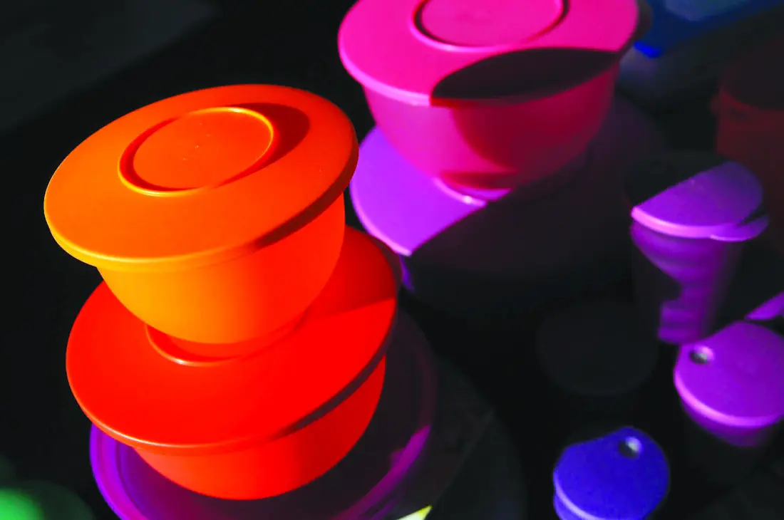 Ολοταχώς για τη νέα Tupperware - Πώς σώθηκαν τα θρυλικά τάπερ