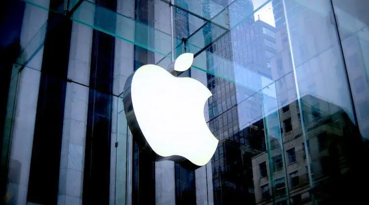 Τεχνητή Νοημοσύνη: Η Apple συζητά με τη Meta για συνεργασία