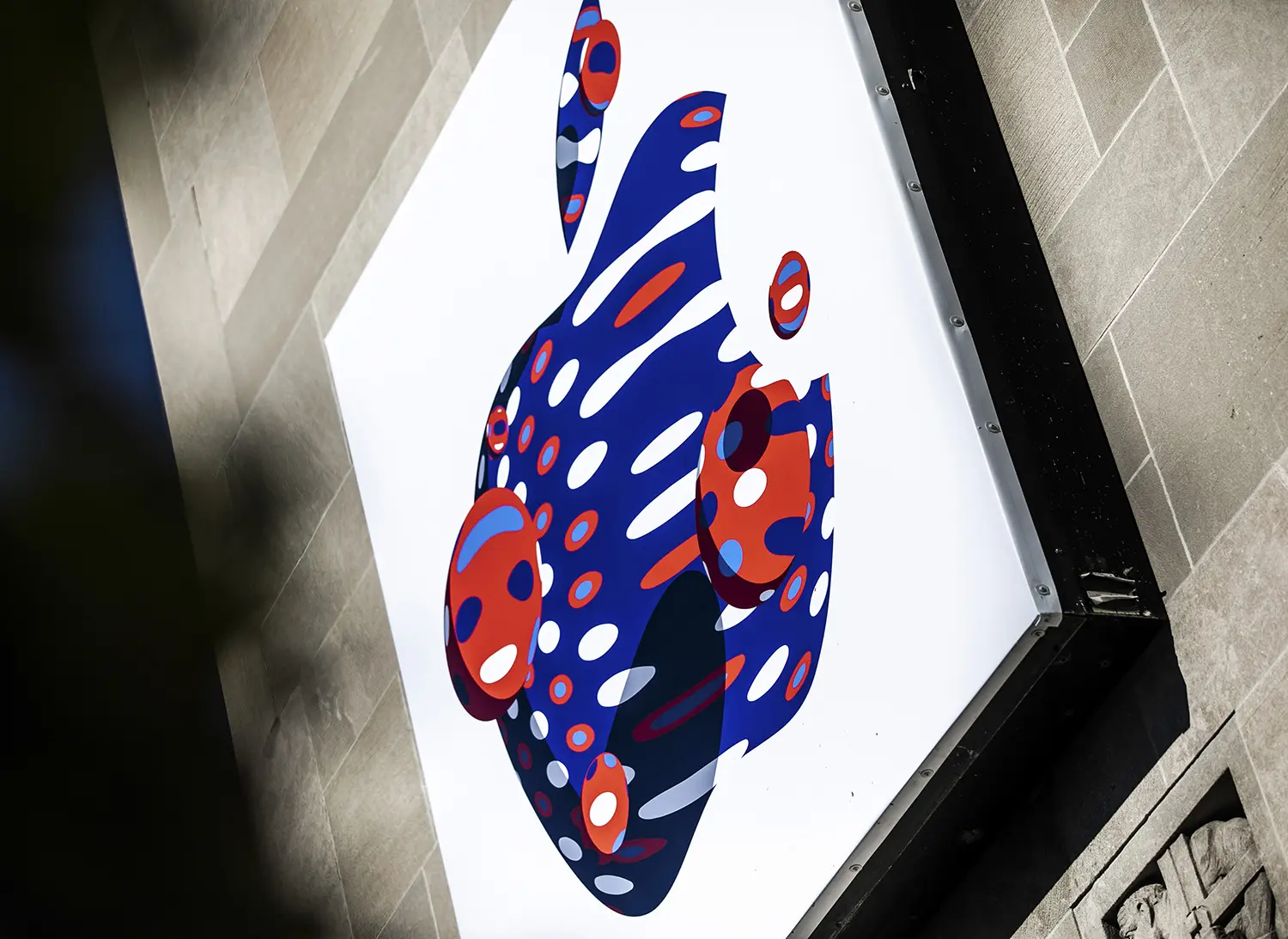 Απογοητευμένοι οι επενδυτές της Apple