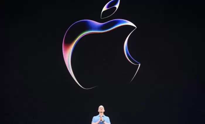 H Apple κάνει την κίνησή της - Φέρνει το ChatGPT στο iPhone