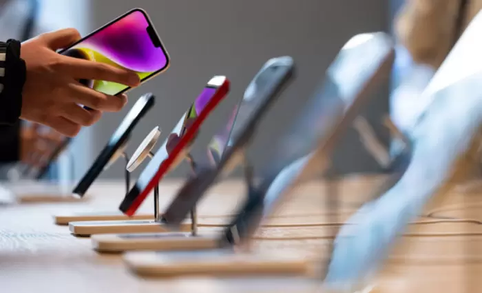 Η τεχνητή νοημοσύνη ήρθε στα iPhones - Αλλά δεν είναι για όλους