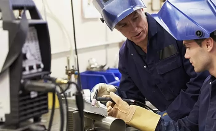 Κατέβασε ταχύτητα η απασχόληση στις ΗΠΑ