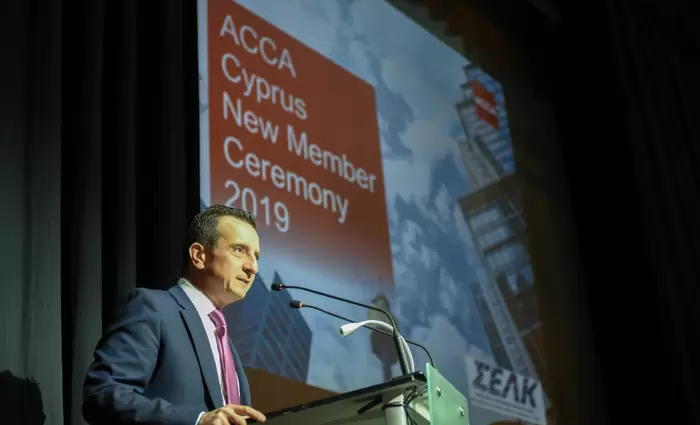 Ο ΣΕΛΚ δίπλα στα νέα μέλη του ACCA και τους φοιτητές 