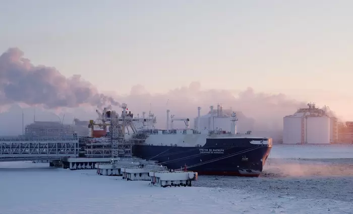 Η Κίνα θα αποκτήσει το 20% της ρωσικής εταιρείας Arctic LNG