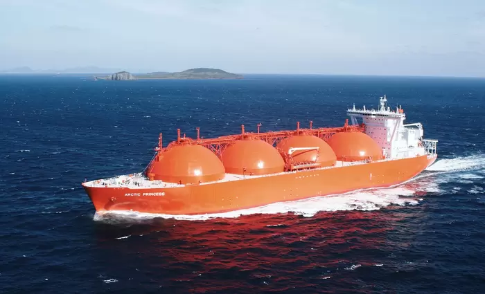 Οι συνεχιστές του Ωνάση επενδύουν δισεκατομμύρια σε τάνκερ LNG