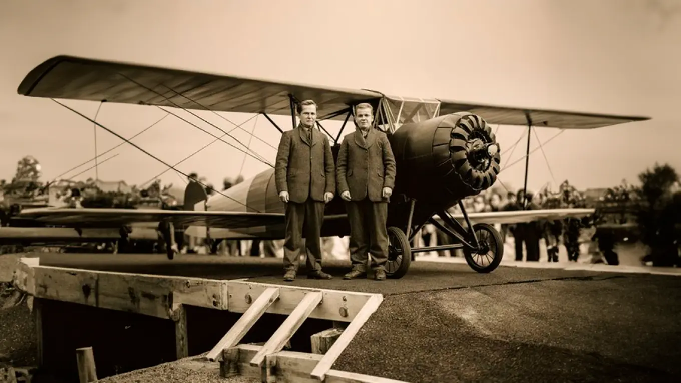 Τσουνάμι ψεύτικων ιστορικών φωτογραφιών στα social media