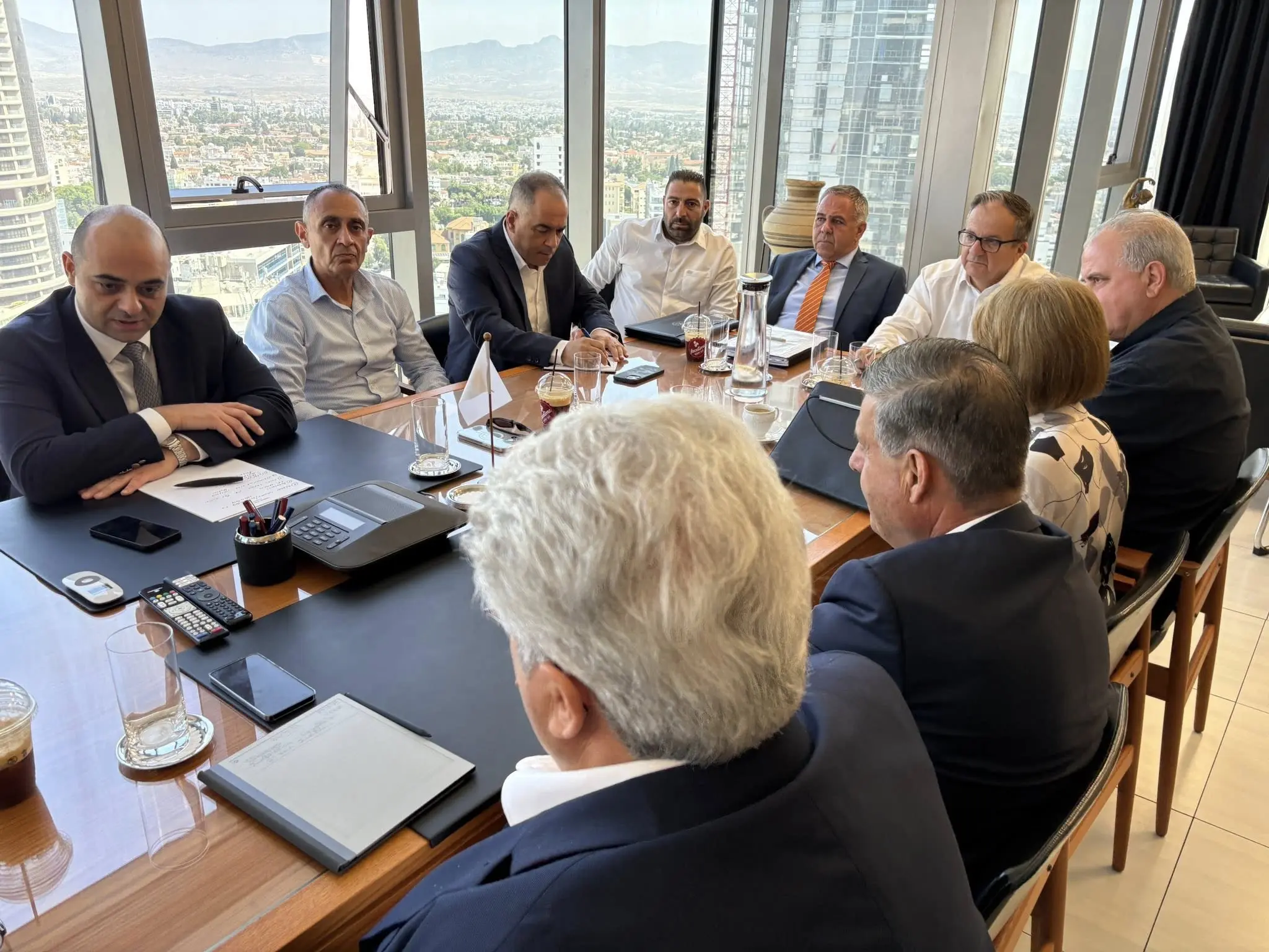 Συμφωνήθηκε μορατόριουμ δηλώσεων και εντατικοποίηση διαλόγου για ΑΤΑ