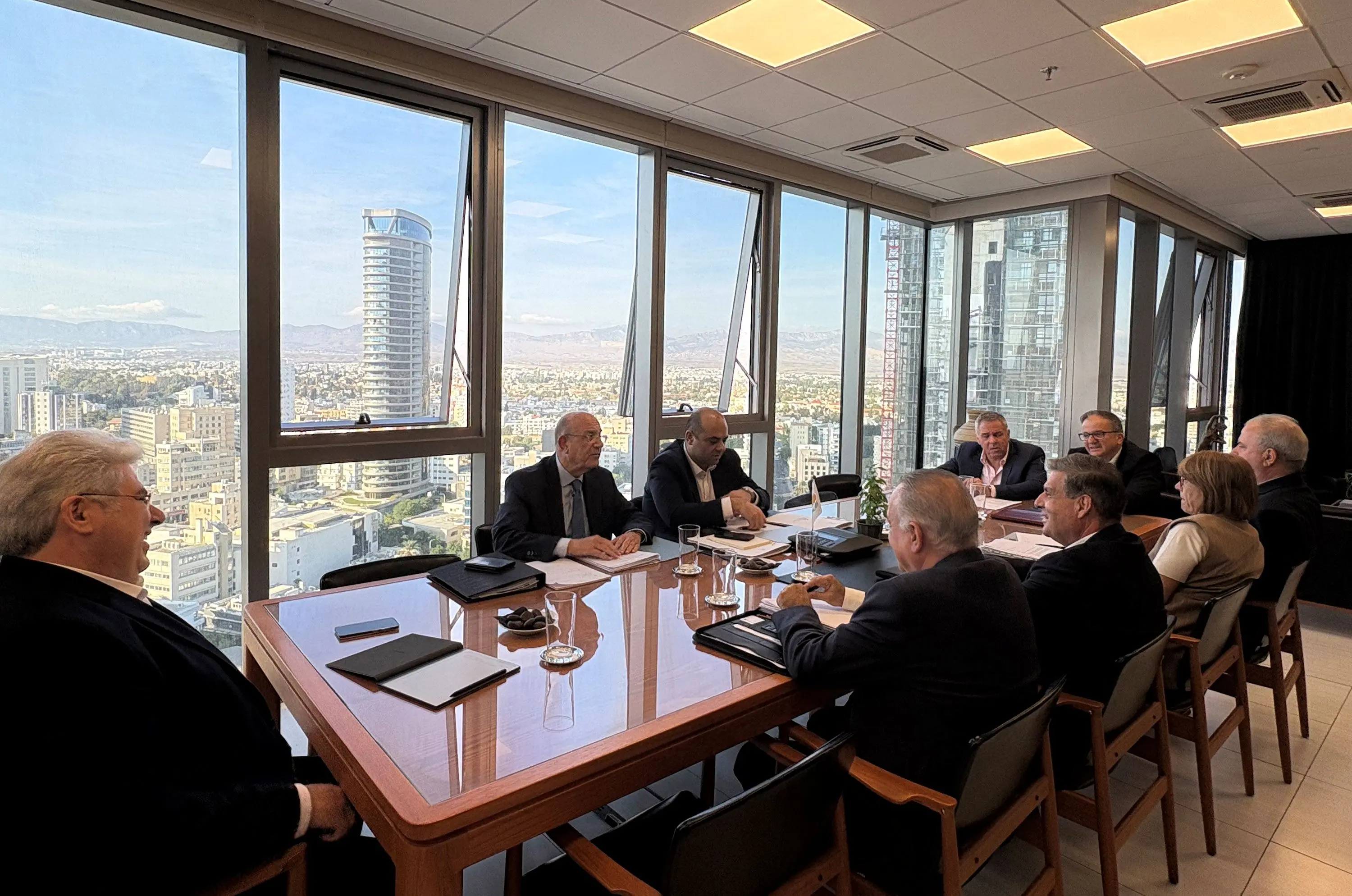 ΑΤΑ: Οι συντεχνίες βλέπουν πισωγύρισμα και πάνε σε νέα πανσυνδικαλιστική