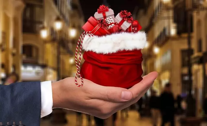 Έρχεται νέα αύξηση δανειστικών επιτοκίων ενόψει Χριστουγέννων