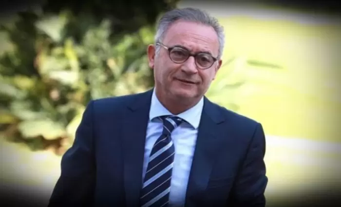 Ούτε στον Αβέρωφ άρεσε ο κατώτατος –  Τον «κούρεψαν» κατά 100 ευρώ τουλάχιστον