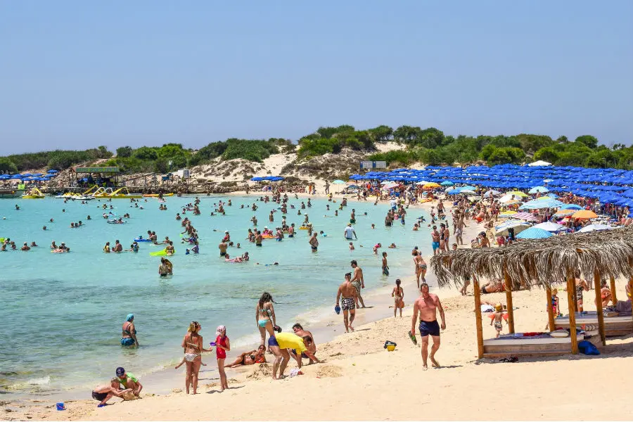 Συνεχίζονται τα «βρετανικά πάρτι» στην Αγία Νάπα και μετά το Brexit