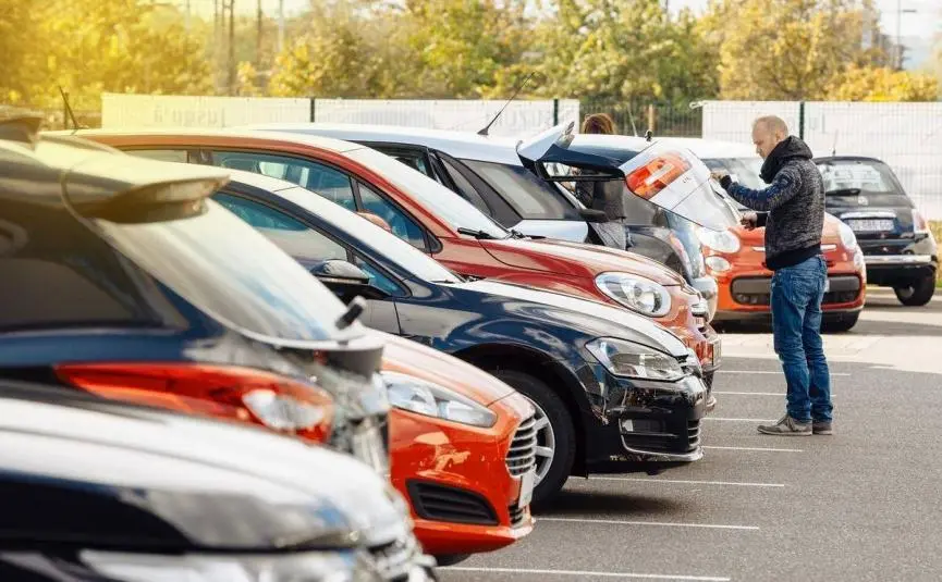 Μεταχειρισμένα αυτοκίνητα από €800 βγάζει στο σφυρί η Τράπεζα Κύπρου
