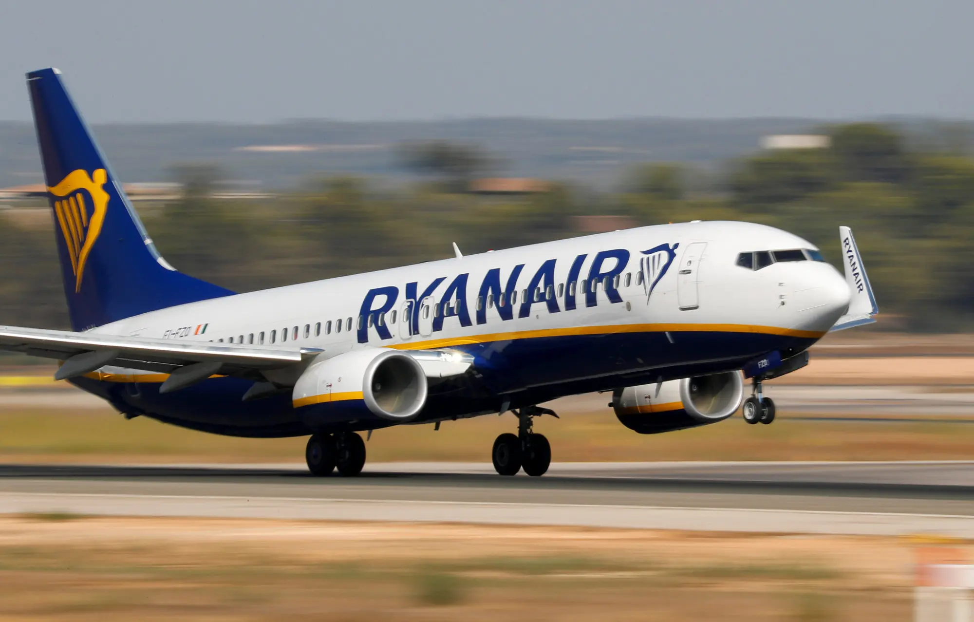Η Ryanair προσφέρει 1 εκ. θέσεις από 7,85 €