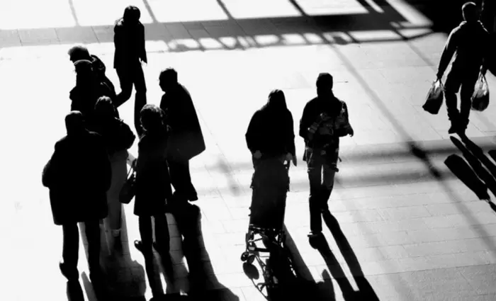 Μειώθηκαν κατά 58% οι εγγεγραμμένοι ανέργοι
