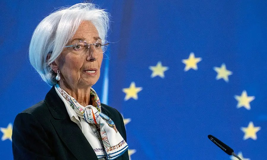 Γιατί η ΕΕ κατεβαίνει από το «νομισματικό Έβερεστ»