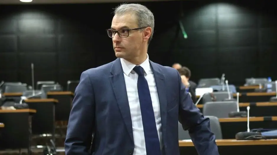 Αναδιαρθρώσεις και επιτόκια στο επίκεντρο συνάντησης Διοικητή με ΑΕΔ τραπεζών