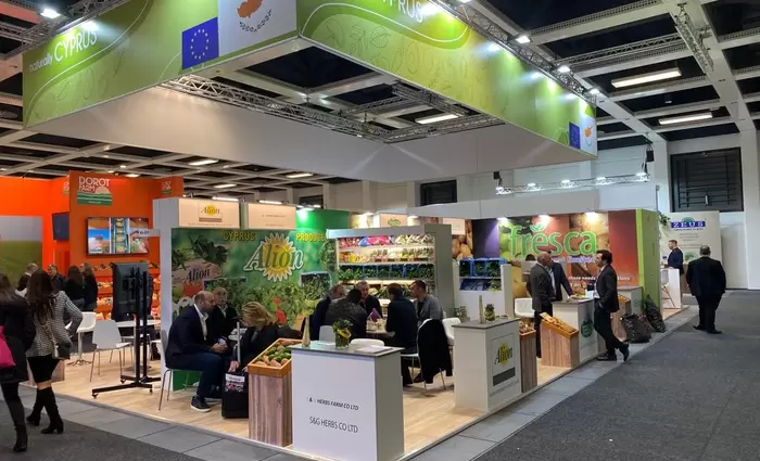 Τρία Σχέδια χορηγιών Υπ. Εμπορίου για συμμετοχή σε εμπορικές εκθέσεις