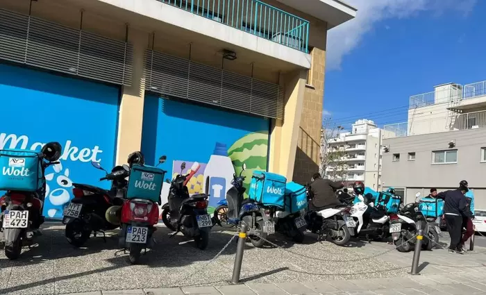 Η Wolt απαντά για τις απεργίες - Δίνουμε 8,5 ευρώ την ώρα