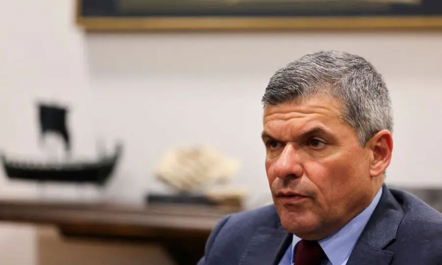 Παπαναστασίου: Προχωρούμε σε πλαίσιο που εξασφαλίζει ίσους όρους για όλους