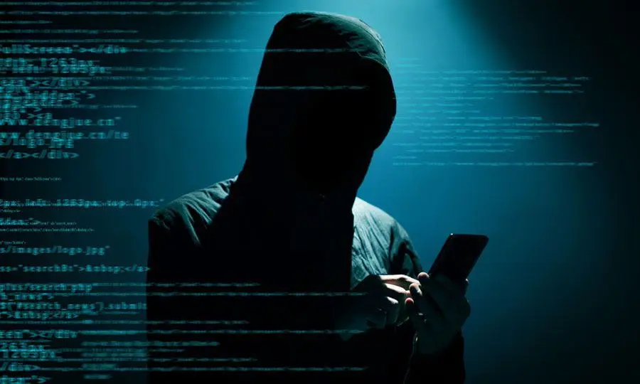Τραβούν το αυτί σε Κύπρο και Κομισιόν για Spyware και παρακολουθήσεις