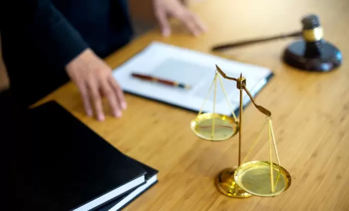 Σφίγγει ο κλοιός για όσους κάνουν κατάχρηση της αγοράς