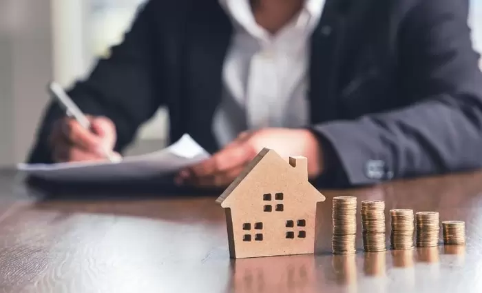 Πώς η ιδιωτική πίστωση «λύνει» τα χέρια των ευρωπαϊκών τραπεζών στην αγορά ακινήτων