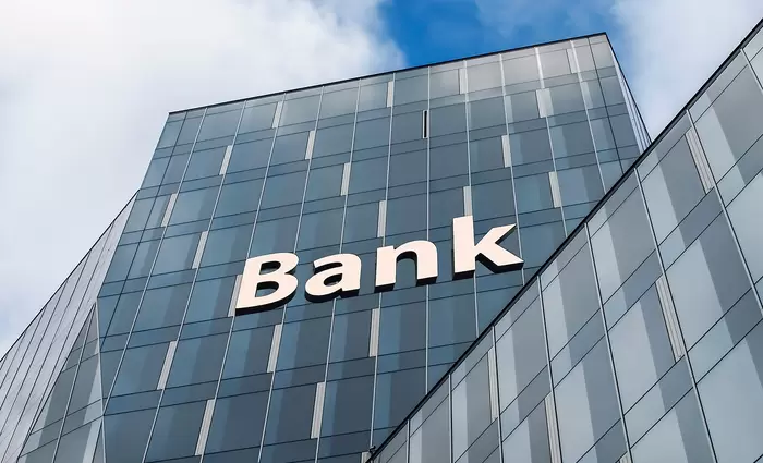 H αύξηση της ανάληψης κινδύνου των ευρωπαϊκών τραπεζών ενισχύει την κερδοφορία τους