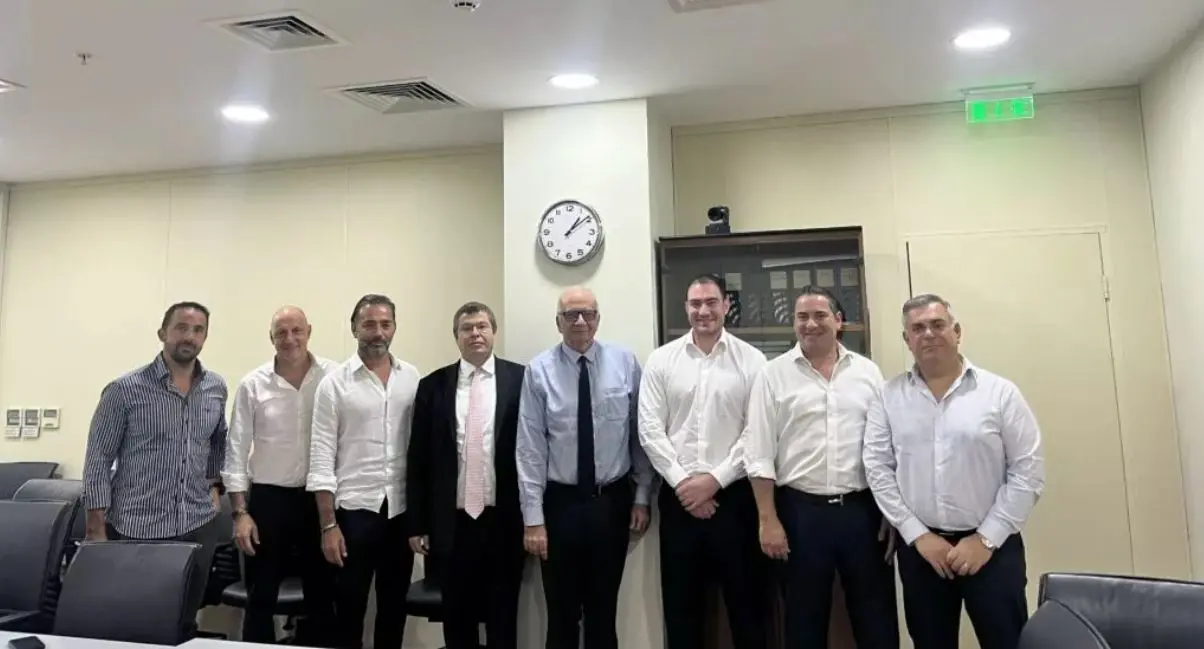 Για εμβάσματα, στεγαστικά και διευκολύνσεις συζήτησαν developers και τράπεζες