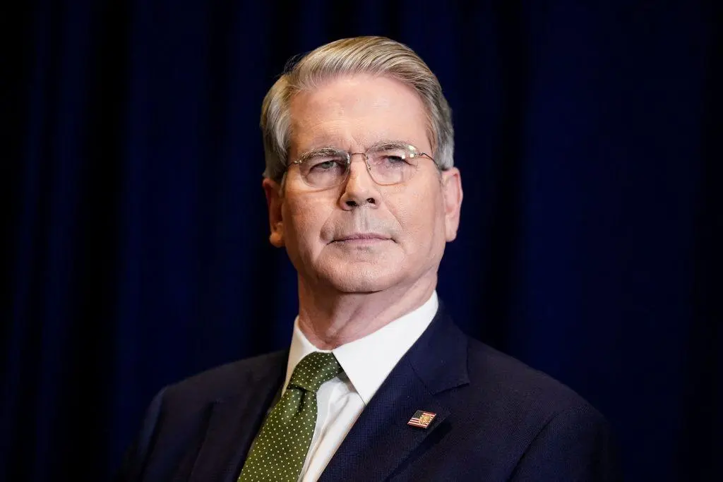 Ο Μπέσεντ πέρασε από... εξετάσεις 11 υποψηφίους για την προεδρία της Fed