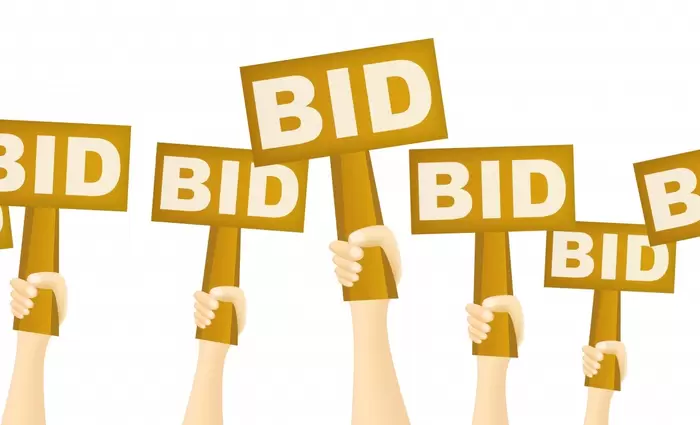 Σήμερα στη Λάρνακα έχει πλειστηριασμό νυφικών, κινητών κ.α.