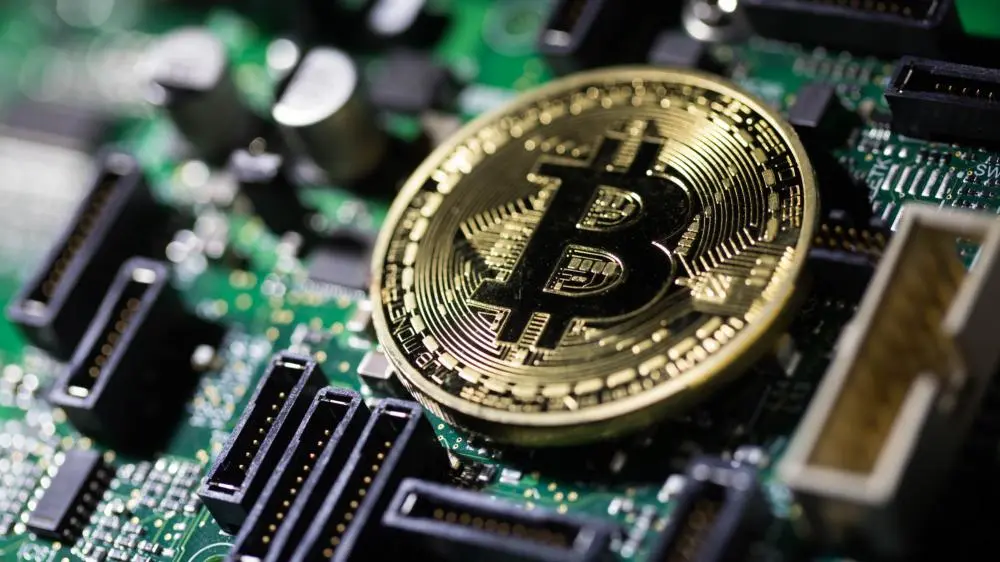 Από βουτιά σε βουτιά το Bitcoin