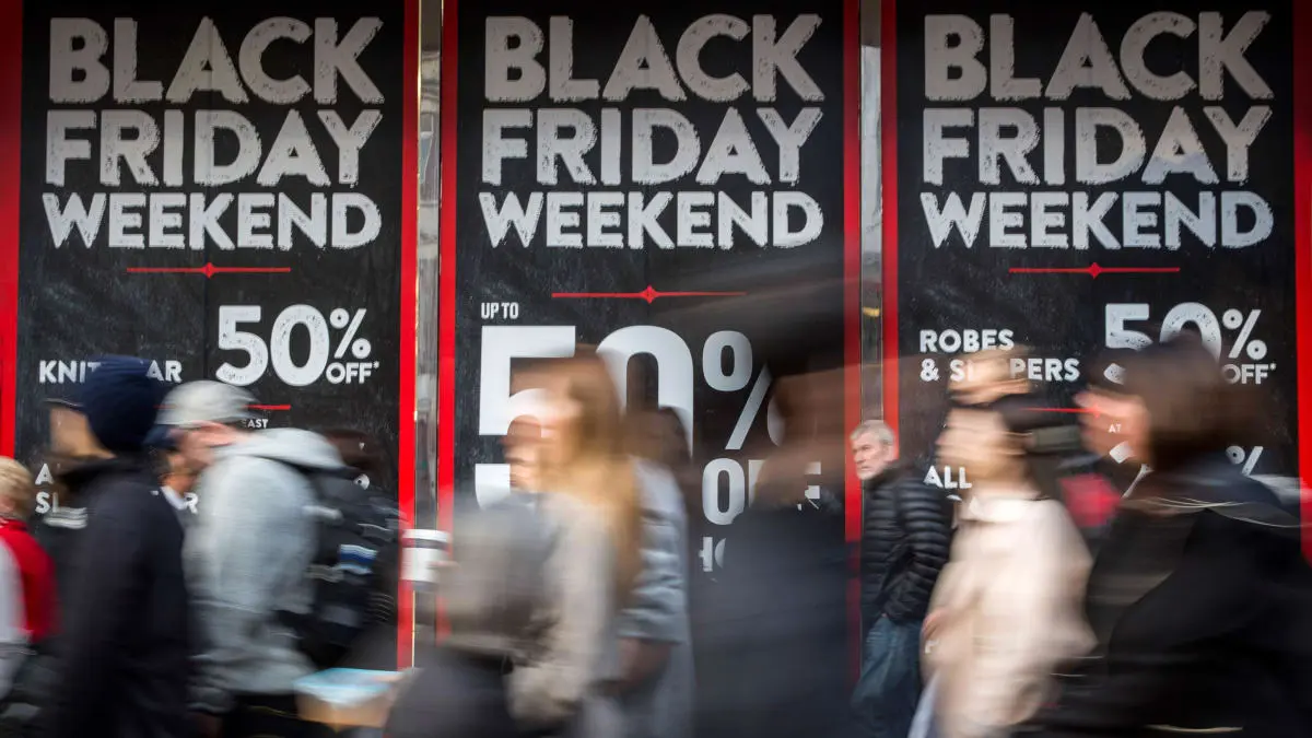 Black Friday: Οι χάκερ καραδοκούν με δικές τους «προσφορές» – Τι να προσέξετε