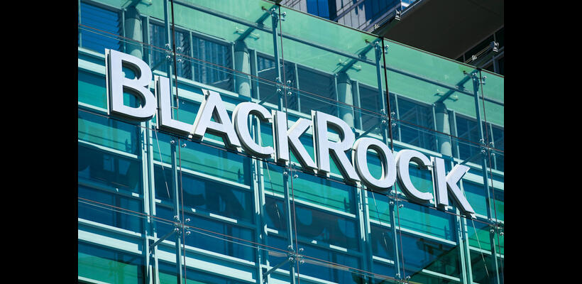 Η BlackRock γυρίζει την πλάτη στις κλιματικές ανησυχίες