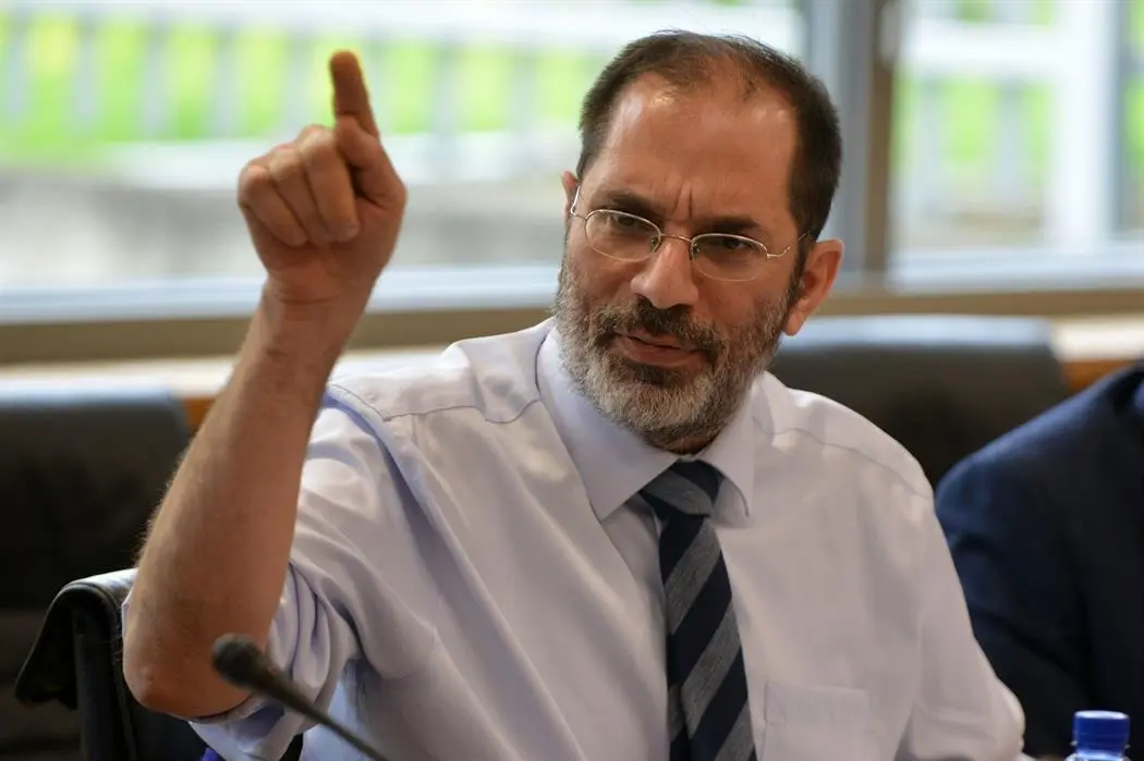 Ο Οδυσσέας ενημερώνει την Κομισιόν για τον μειωμένο ΦΠΑ στα διαβατήρια