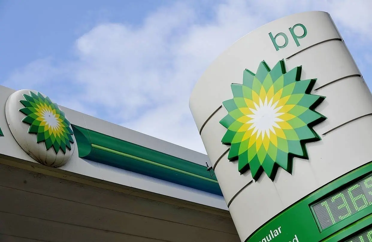 BP στο μικροσκόπιο: Οι μέτοχοι ζητούν εγγυήσεις για τις αποδόσεις των νέων επενδύσεων