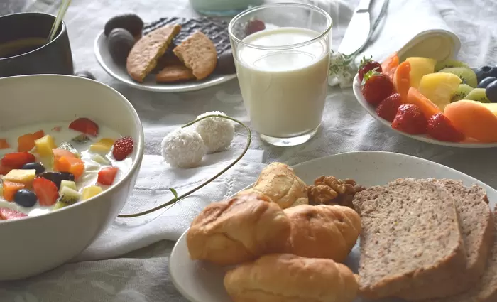 Μηδενικό ΦΠΑ σε ψωμί, γάλα, αυγά και άλλα προϊόντα αποφάσισε το Υπουργικό