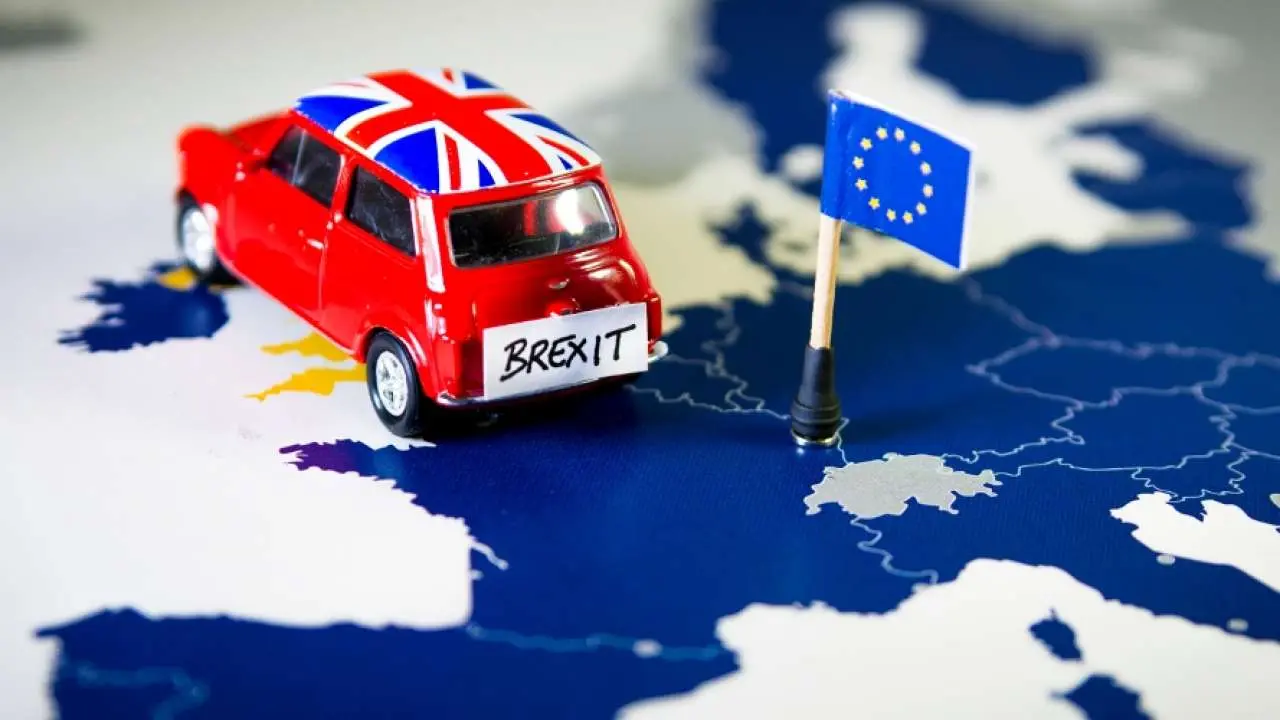 Βρετανία: Προετοιμασίες για μη συμφωνία με τις Βρυξέλλες